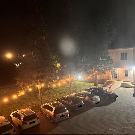Hotel Istanbul Скопье Экстерьер фото