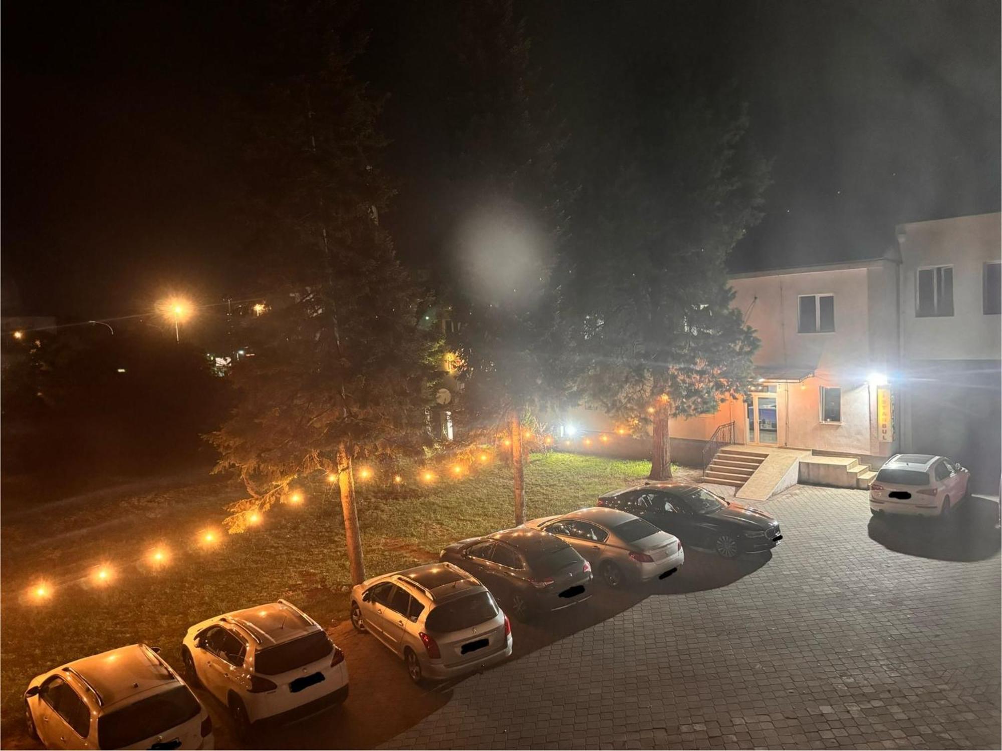 Hotel Istanbul Скопье Экстерьер фото