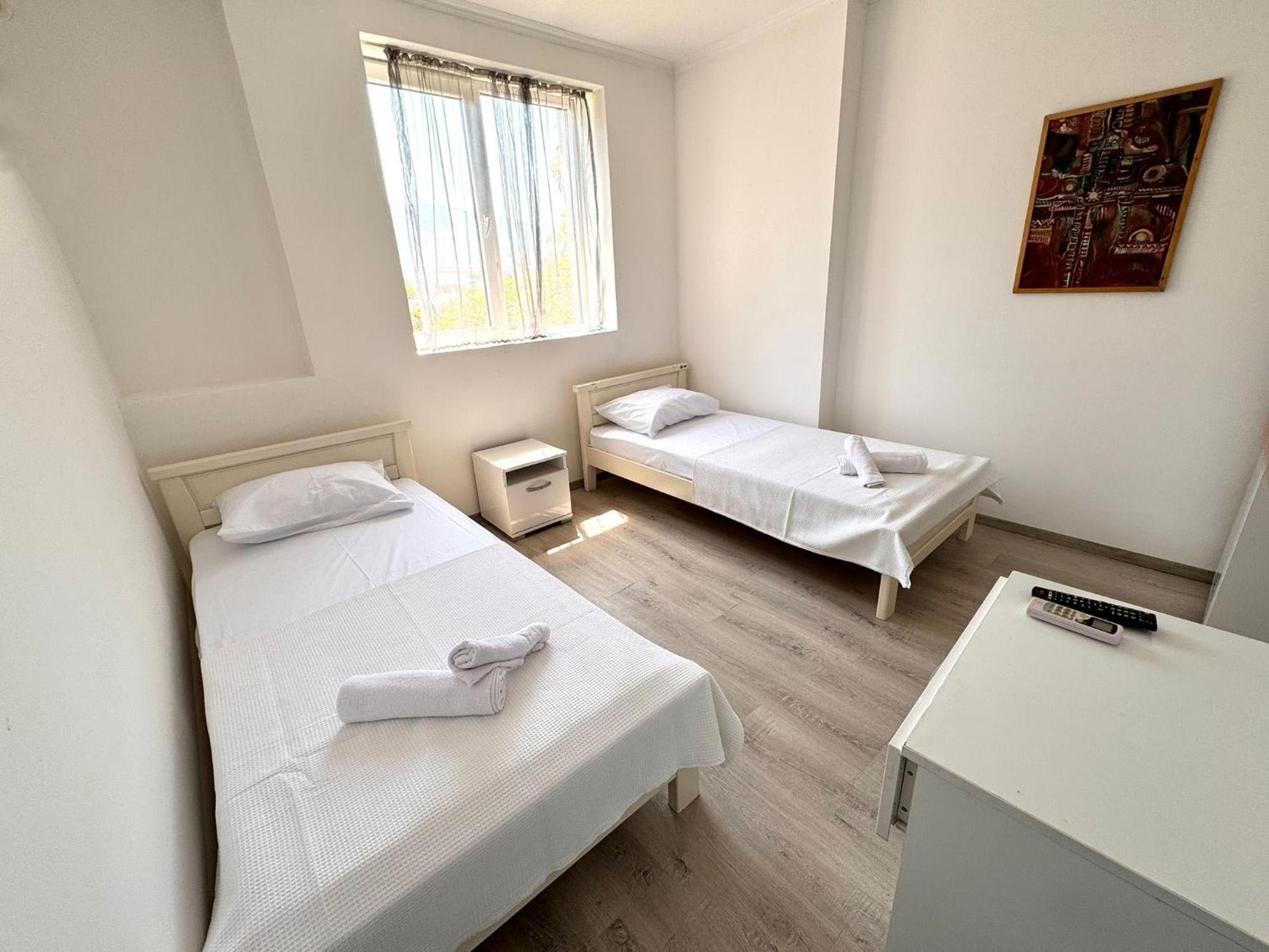 Hotel Istanbul Скопье Экстерьер фото